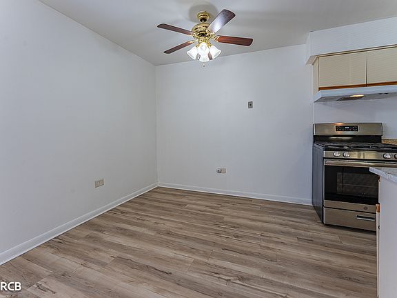 4th image of 793 Dulles Rd APT D