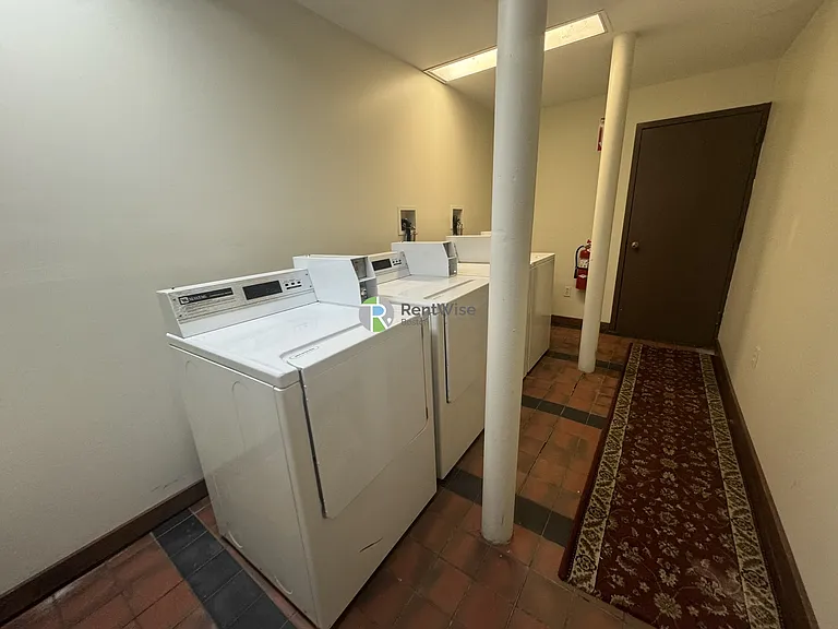 21 Gibbs St #2 — Photo 19
