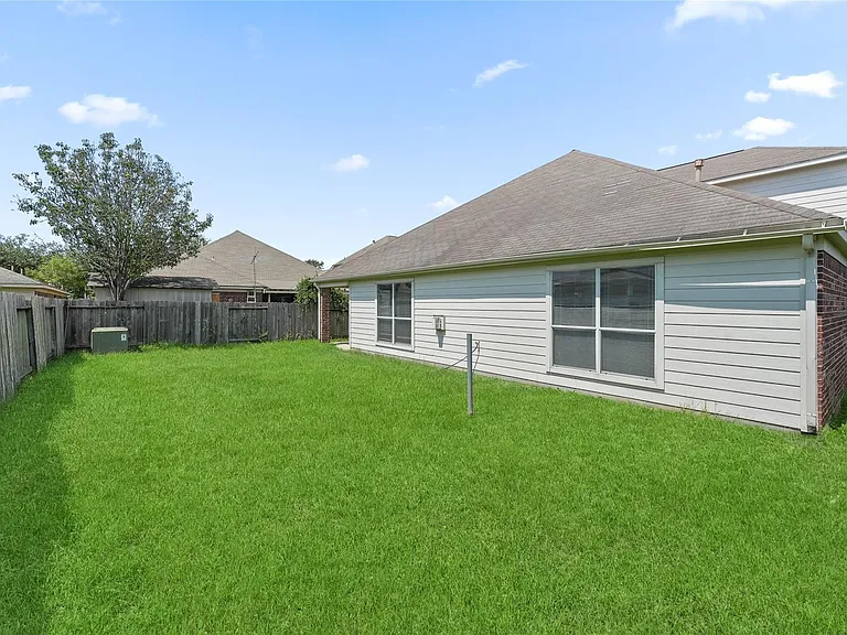 18223 Maple Arbor Ct — Photo 20