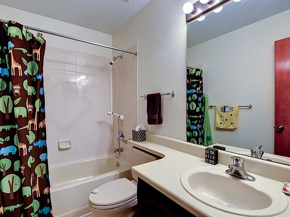 4th image of 513 W Cactus Ct