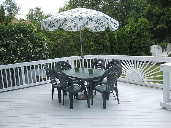 Large Deck
