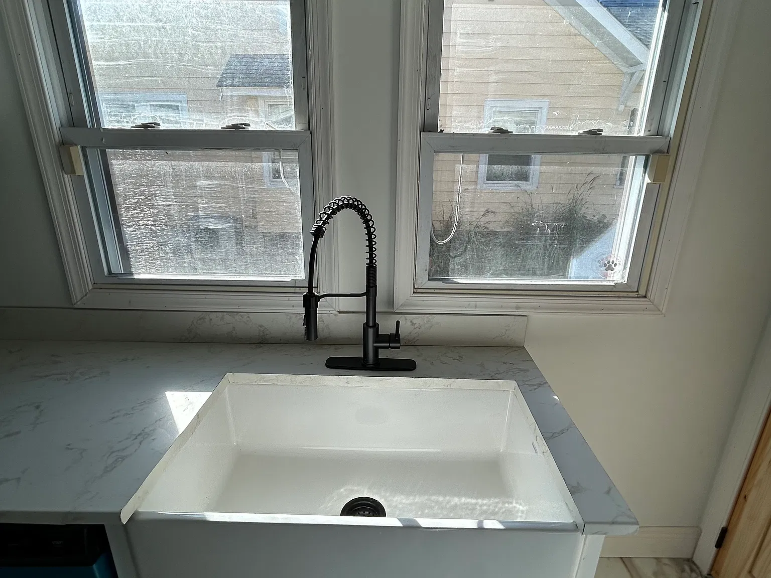 2 bed, 1100 sqft, $2,300 — Photo 4