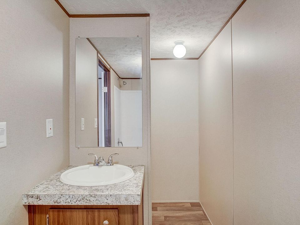 1st image of 2524 N Harrison St #2B-2Ba-928Sqft