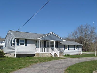 1st image of 38 Blackberry Hill Dr