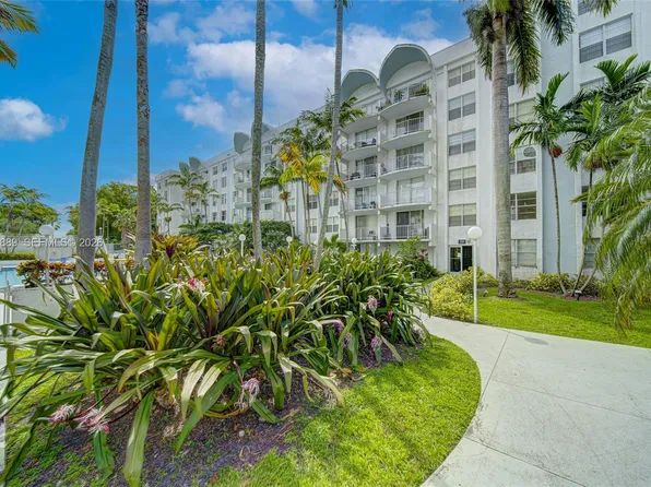 494 NW 165th Street Rd APT C205, Miami Gardens, FL 33169