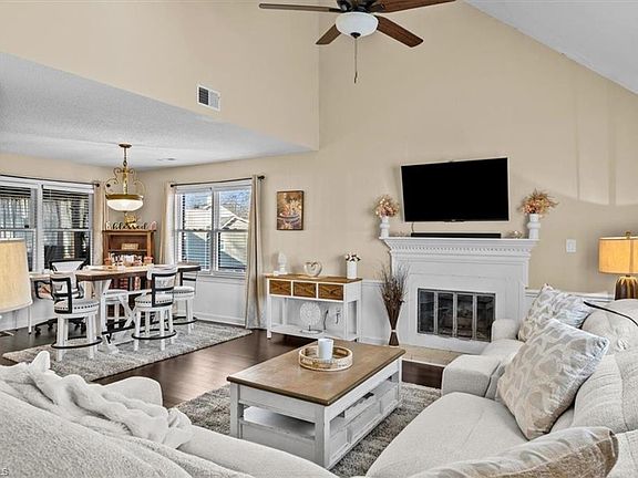 4th image of 5116 Autumncrest Dr