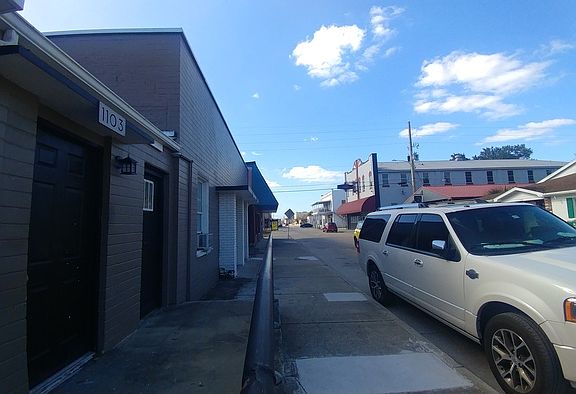 2nd image of 1103 10th St