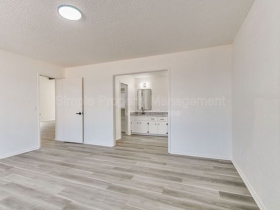 4th image of 6628 Laurel Dr
