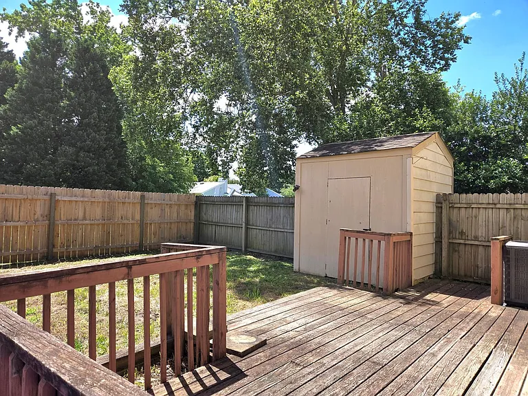 1315 River Birch Run S — Photo 15