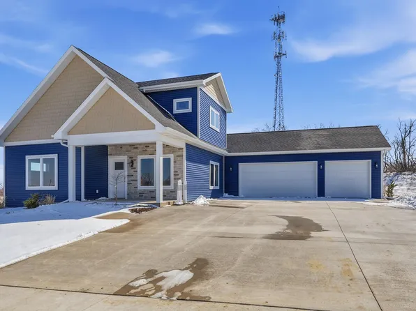 2306 Tiffany Ct, Dubuque, IA 52001