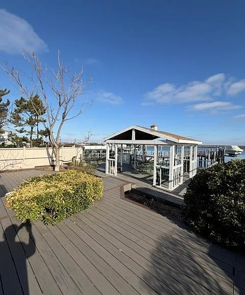 116 Connecticut Ave — Photo 2