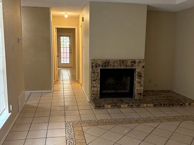 5311 Wild West Dr — Photo 11