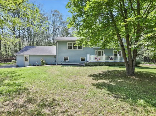 40 Sherry Lane, Pine Bush, NY 12566