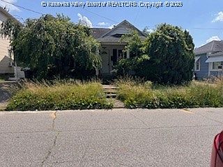 1st image of 1104 30th St