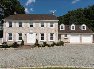 291 Station St, Cranston, RI 02910
