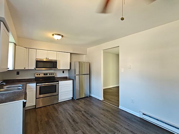5th image of 88 Berkshire Rd