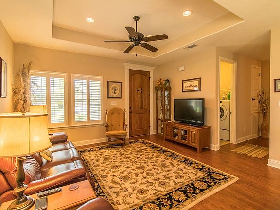 5th image of 14088 Anandale Cir