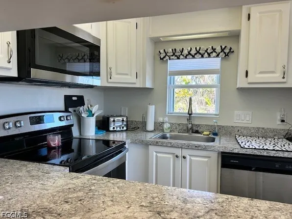 19681 Summerlin Rd #404, Fort Myers, FL 33908