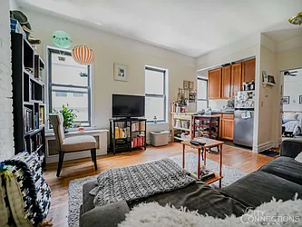 Rented by City Connections Realty