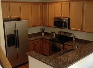 8842 Arbor Creek Dr, Charlotte, NC 28269