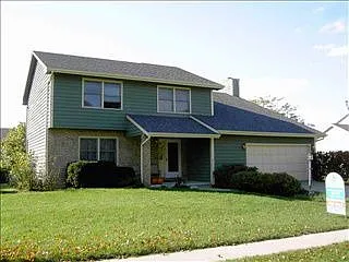 1210 Kenneth Dr photo 1