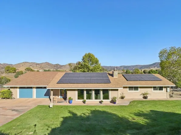14748 Quail Haven Ln, El Cajon, CA 92019