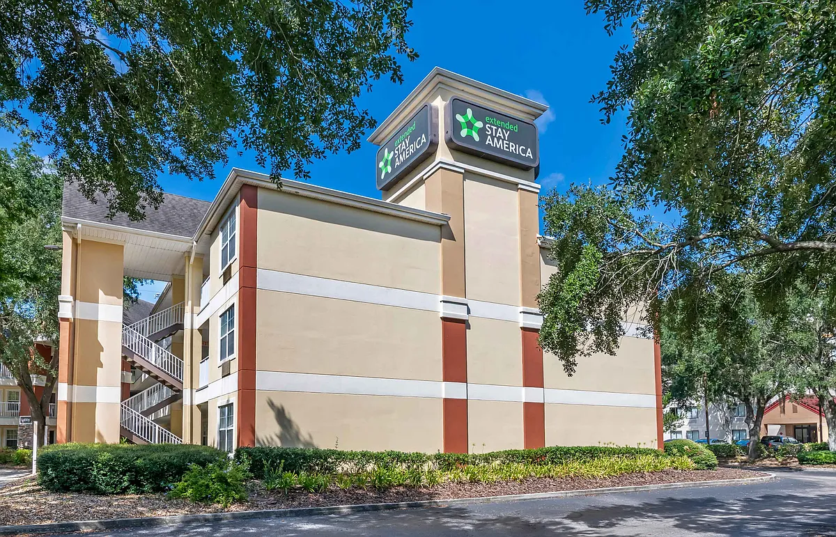 Exterior - Gainesville - I-75