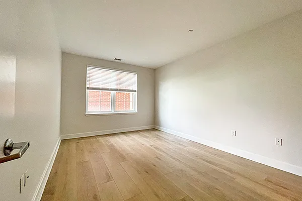 26 New Derby St #203 — Photo 7
