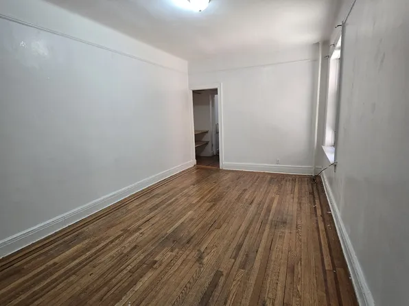 9015 138th Pl APT A14, Jamaica, NY 11435