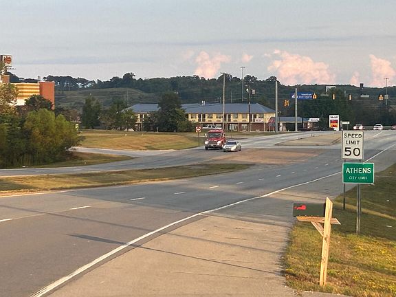 3rd image of 563 Highway 30 W
