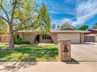 1207 W Cheyenne Dr, Chandler, AZ 85224