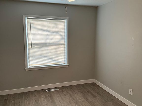 3rd image of 1020 N Illinois St APT 2