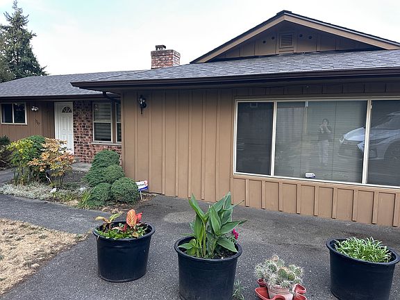2nd image of 1707 S 92nd St