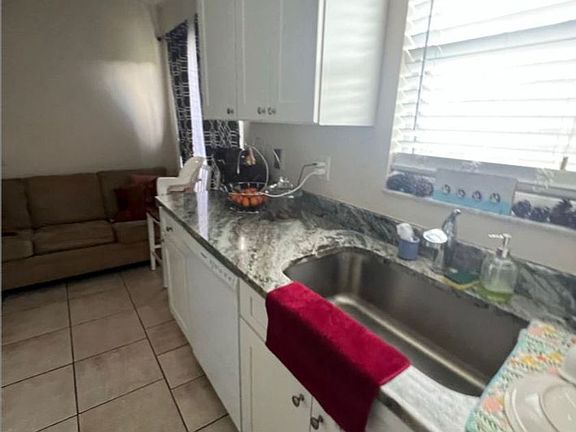 2nd image of 1712 SW Gloria Ln