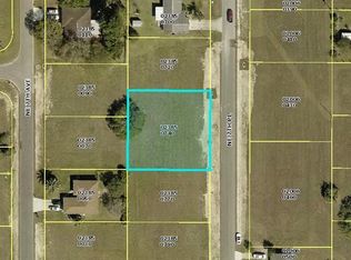 752 NE 7th Pl, Cape Coral, FL 33909