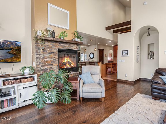 5th image of 75 Aster Ct
