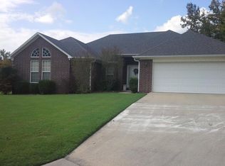 123 Tarpon Pl, Russellville, AR 72802