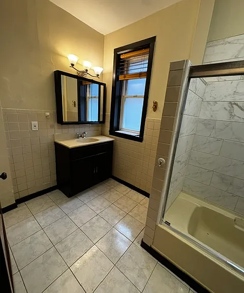 4606 N Saint Louis Ave #1 — Photo 8