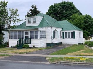 4918 S Catherine St, Plattsburgh, NY 12901