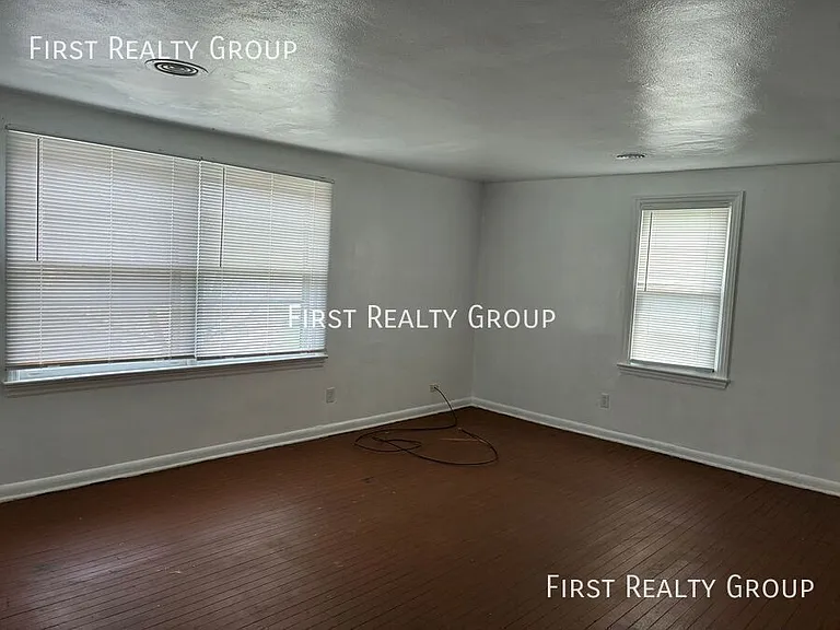 3858 Haney Rd #B — Photo 5
