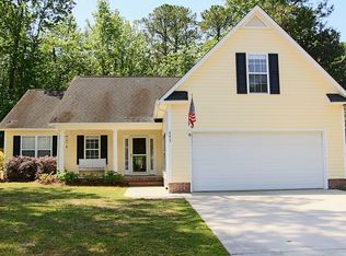 653 Grey Squirrel Dr, Wilmington, NC 28409