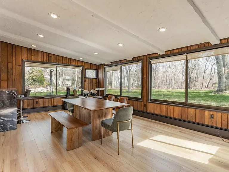 15 Winchester Dr — Photo 12