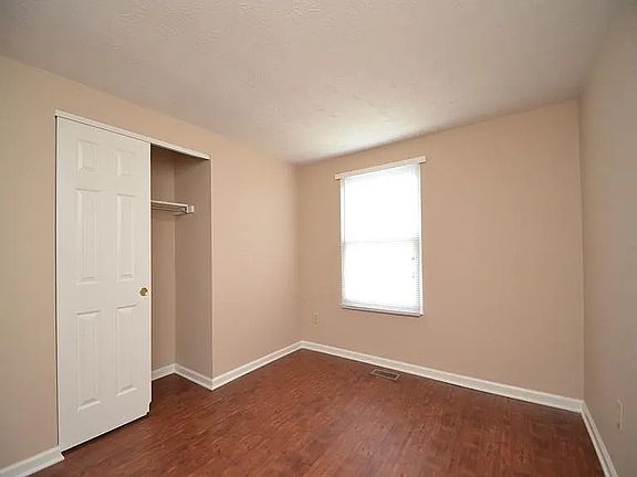 5th image of 7696 Devonwood Dr