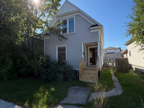 640 E 8th St, Traverse City, MI 49686