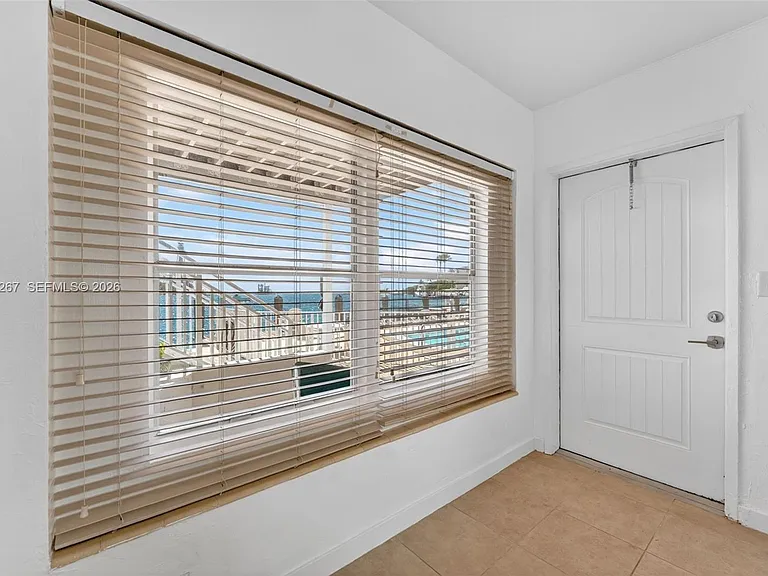 2508 Bay Dr #112 — Photo 5