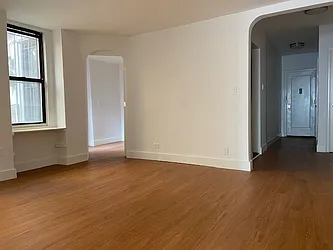 1 West 126th Street, #1E