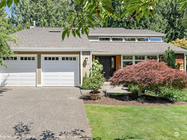14138 177th Avenue NE, Redmond, WA 98052