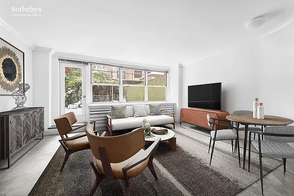 Sold by Sotheby's International Realty | media 2