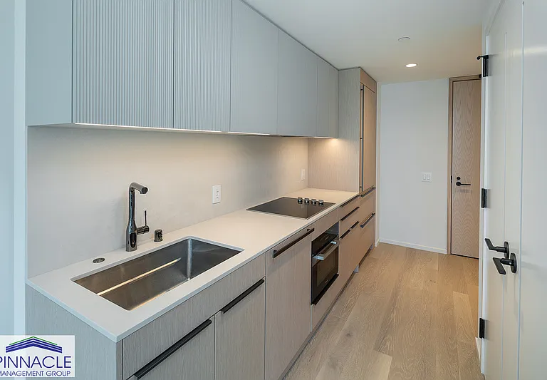 333 Ward Ave #532 — Photo 7