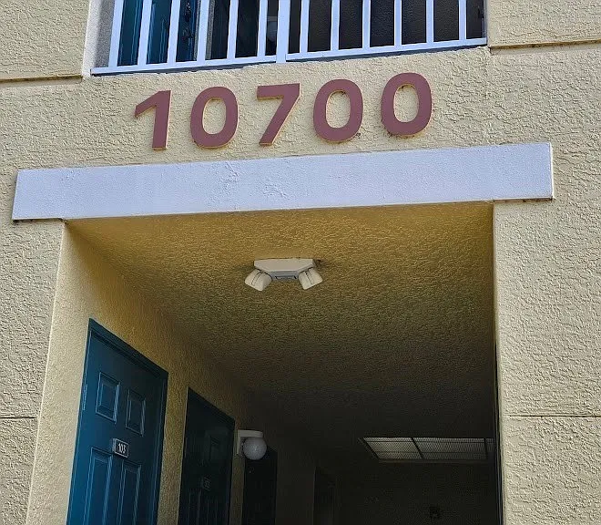 10700 Ravenna Way #204 — Photo 19